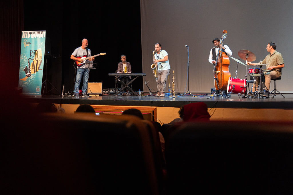 Clase privada saxofón, composición, improvisación